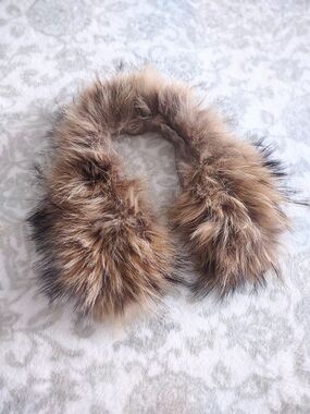 Vintage Dana Buchman Removable Fur Collar